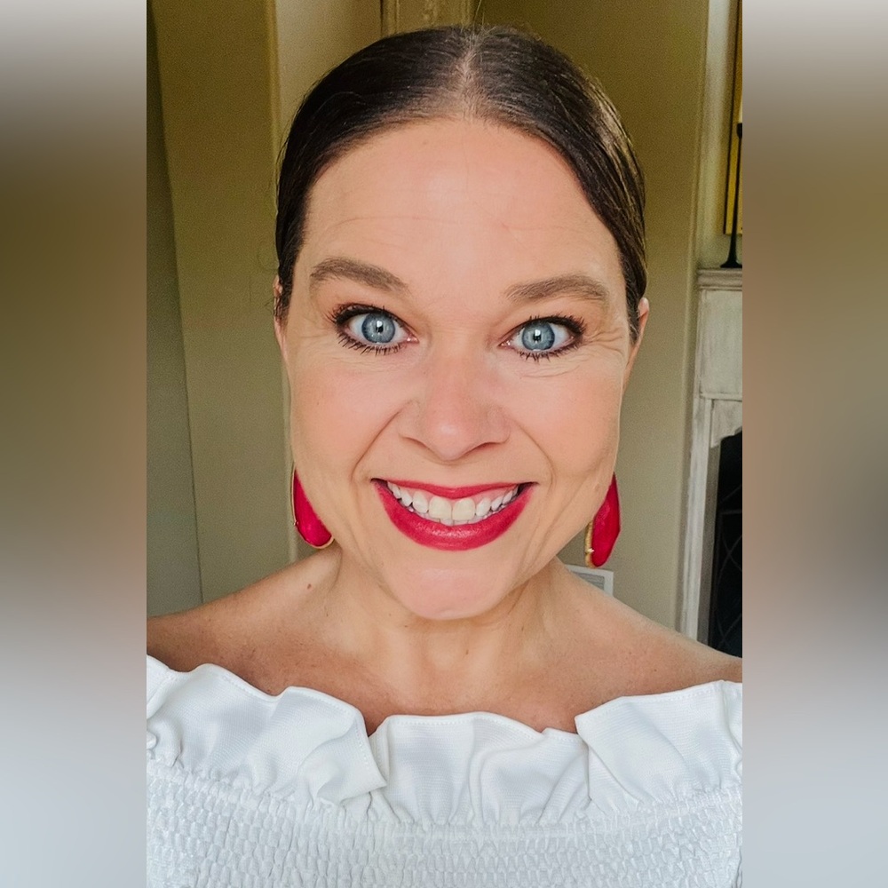 Meet your Posher, Kelly